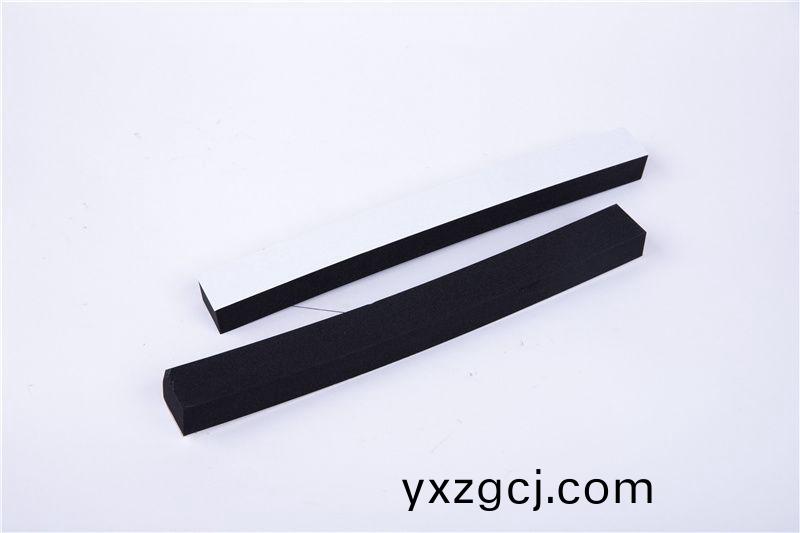 CR減震保溫(wen)條(tiao)